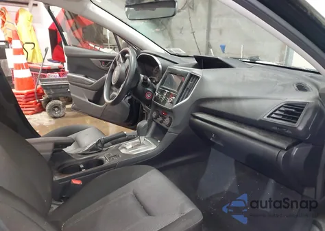 2017 Subaru Impreza 2.0I Premium из США, поврежденный, VIN 4S3GKAB61H3614081